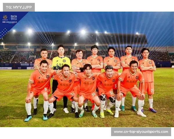 十堰首创“堰超”联赛，香港明星足球队助力启动